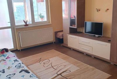 Apartament cu 2 camere decomandat în Independenței - 2