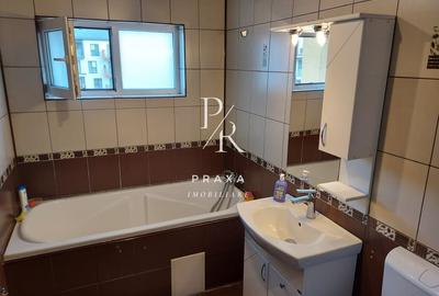 Apartament cu 3 camere semidecomandat, mobilat în Florești - 6