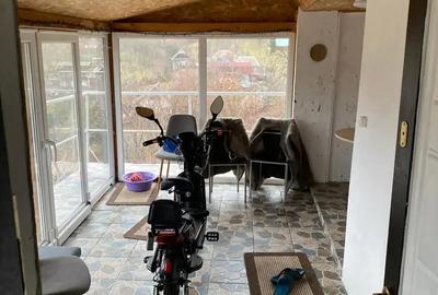 Casă cu 4 camere cu Teren 700 Mp în Central - 7