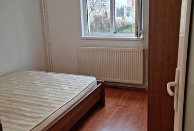 Apartament 3 camere, semidecomandat zona Astra - 6