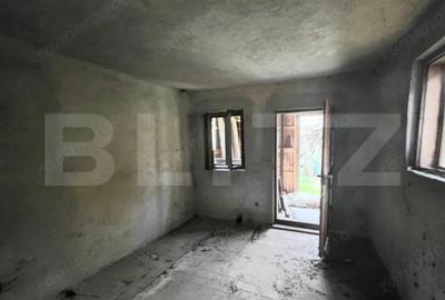 Casa + Teren 4.300 mp, Gheboieni la doar 15 km de Targovi?te - 1