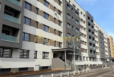 Apartament cu 3 camere decomandat în Central - 1