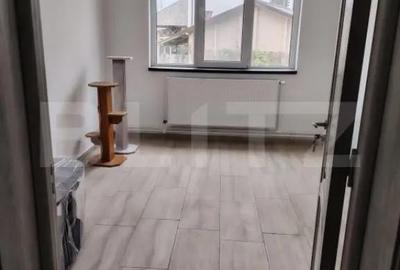 Casă cu 7 camere cu Teren 1388 Mp în Central - 13