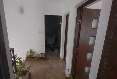 Casă cu 4 camere cu Teren 400 Mp în Exterior Vest - 8