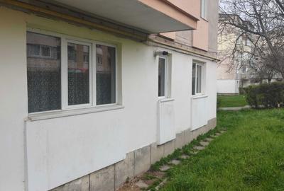 Apartament cu 2 camere decomandat în Central - 4