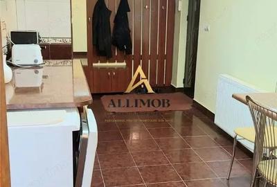 Apartament cu 4 camere în Micro 10 - 8