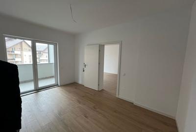 Apartament cu 3 camere, 60 mp,terasa, zona  Porii - 5