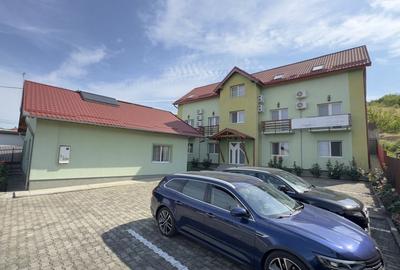 Casă individuală cu 10 camere cu Teren 1169 Mp în Central - 1