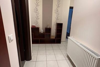 Apartament cu 3 camere decomandat în Olteniței - 11