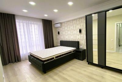Apartament cu 2 camere decomandat în Cordos - 2