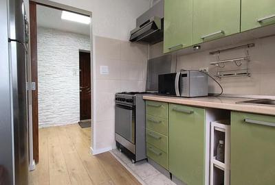 Apartament cu 3 camere semidecomandat în Gojdu - 1