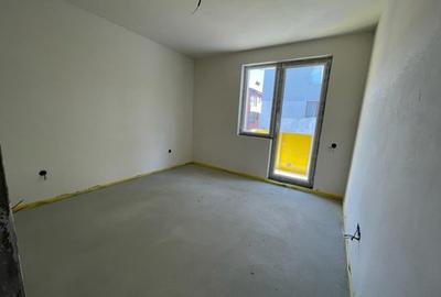 Apartament cu 2 camere semidecomandat în Florești - 3