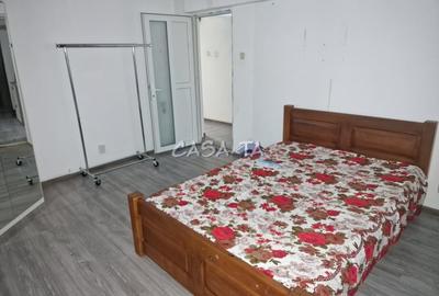 Inchiriere apartament 3 camere , situata in Targu Jiu,  Str. 23 August - 6