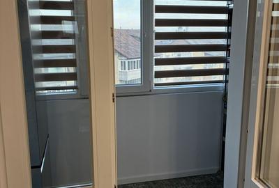Apartament cu 3 camere decomandat în Central - 1