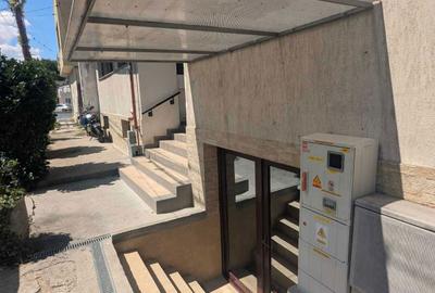 Spațiu comercial, de 130 mp, în Central - 2