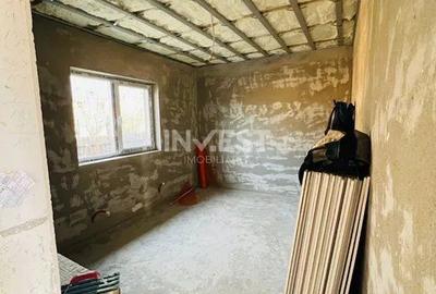 Casă cu 3 camere cu Teren 301 Mp în Ciurea - 1