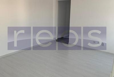 Casă individuală cu 9 camere cu Canalizare în Eminescu - 17