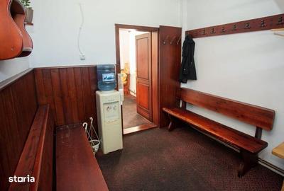 Casă cu 4 camere cu Teren 130 Mp în Blejoi - 2