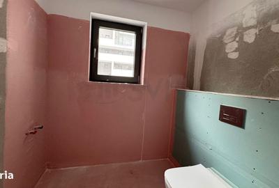 Apartament cu 2 camere decomandat în Tei