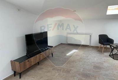 Apartament cu 3 camere decomandat în Gara de Nord - 3