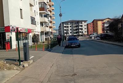 Apartament cu 2 camere decomandat în Titan - 2