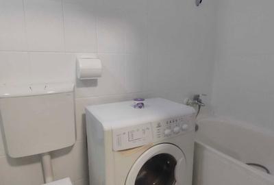 Garsonieră decomandată în Tractorul - 5