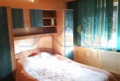 Apartament cu 3 camere decomandat în 1 Decembrie - 6