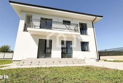 Casă cu 5 camere cu Teren 500 Mp în Jucu - 4