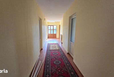 Casă cu 8 camere cu Teren 1147 Mp în Popricani - 16