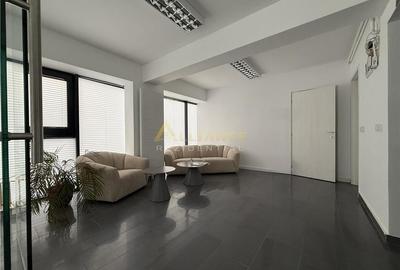 Birou, de 60 mp, în Berceni - 2