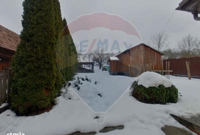Casă cu 4 camere în Valea Hotarului - 6