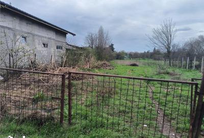 Teren de 1500 mp, în Buturugeni - 1