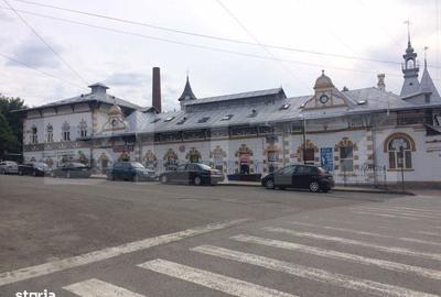 Spațiu comercial, de 3,000 mp, în Central - 3