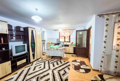 Casă cu 2 camere cu Teren 2647 Mp în Valea Mare - 7