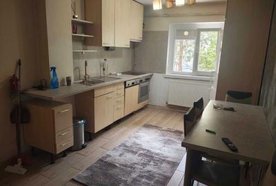 Apartament cu 2 camere decomandat în Central - 3