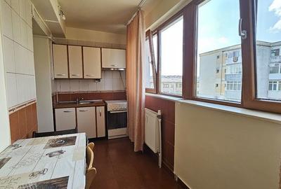 Apartament cu 2 camere semidecomandat, mobilat în Trivale - 15