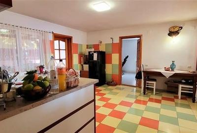Oportunitate !!!casa individuala Rm.Valcea,comision 0 - 7