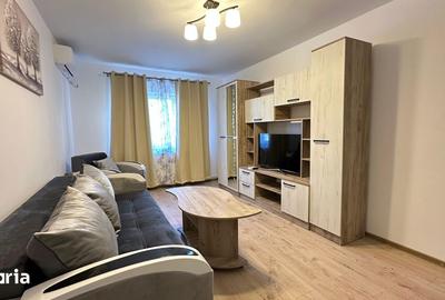 Apartament cu 2 camere decomandat în Micro 17 - 1