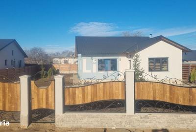 Casă cu 3 camere în Movileni - 1