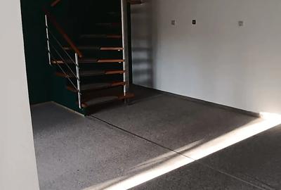 Apartament cu 3 camere decomandat în Aradului - 3