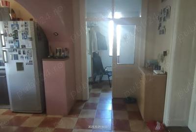 Casă cu 5 camere în Lipovei - 3