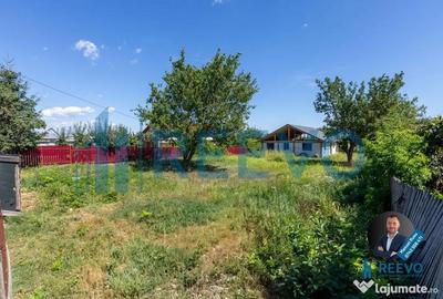 Casă cu 4 camere cu Teren 2500 Mp în Galbeni (Filipești) - 1