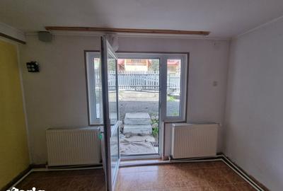 Casă cu Teren 500 Mp în Central - 18