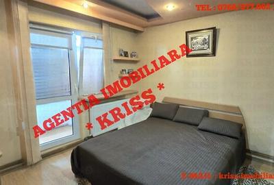Apartament cu 3 camere decomandat în Exercițiu - 9