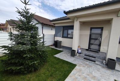 De vanzare casa la intrare in Santandrei sau schimb cu apartament cu 3  camere