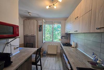 Apartament cu 3 camere decomandat în Brâncoveanu - 3