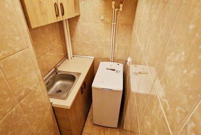 Apartament cu 2 camere decomandat în Ultimul leu