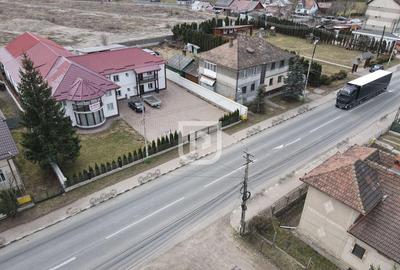 Apartament cu 3 camere semidecomandat în Frasin - 14