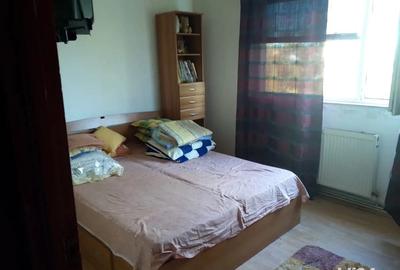 Cauti un apartament cu 2 camere? L-ai gasit!! - 1