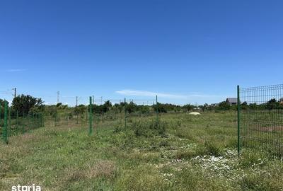 Teren de 2400 mp, în Domnești - 2